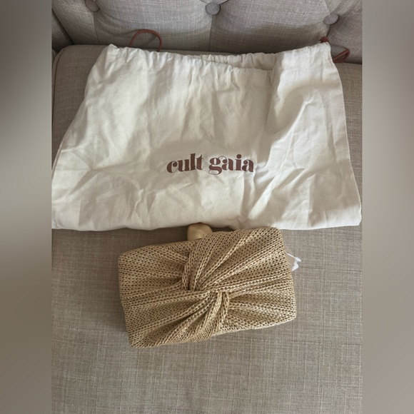 Lisse Clutch in Natural CULT GAIA - Picture 9 of 9